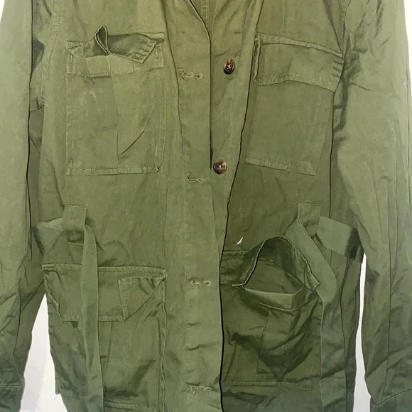Army green utility jacket 🧥 - Picture 2 of 7